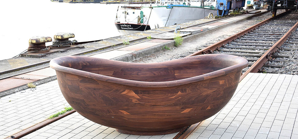 Sonderanfertigung besonderer Gartenmöbel und Wohnmöbel | Möbeltischlerei woodendesign in Hamburg