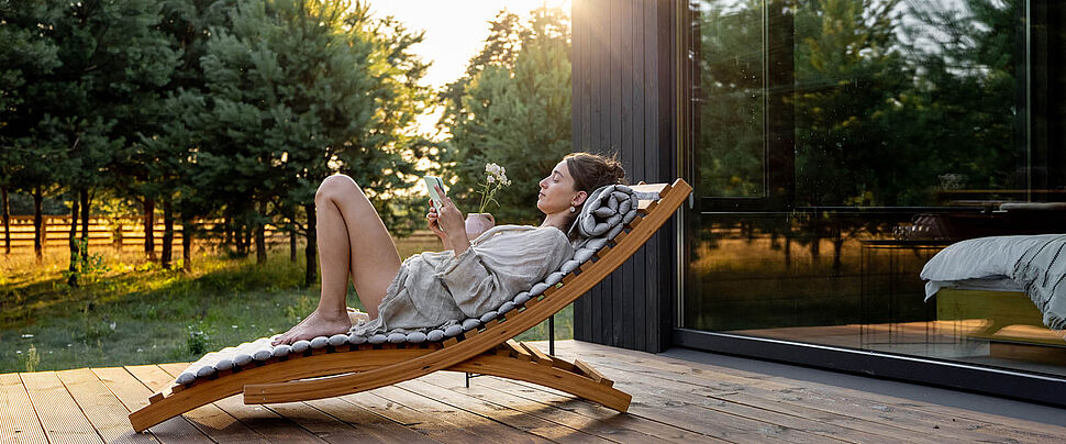 Individuelle & ausgefallene Gartenliegen nach Maß aus Holz vom Tischler | Möbeltischlerei woodendesign Hamburg