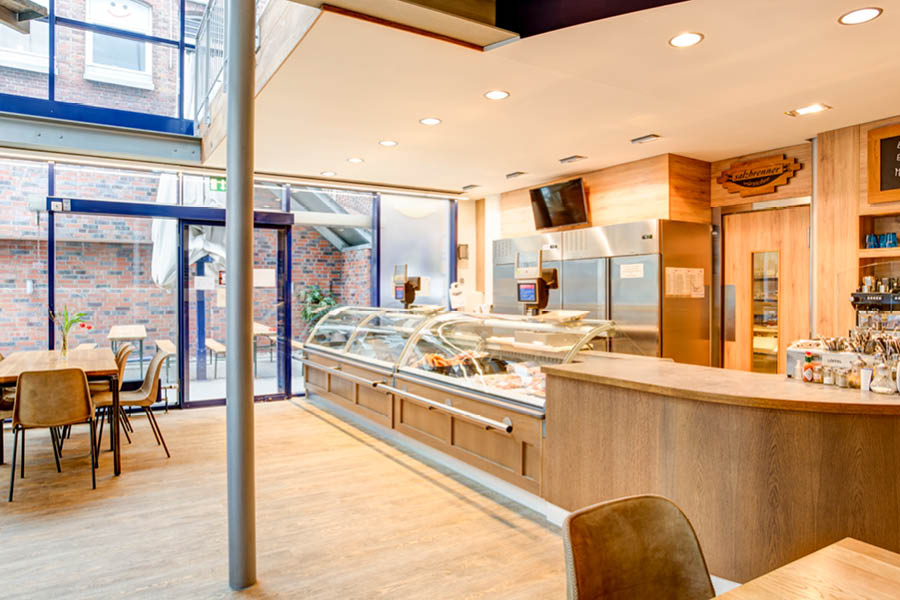 Businessmöbel Ladenbau Verkaufstresen | woodendesign Möbeltischlerei Hamburg