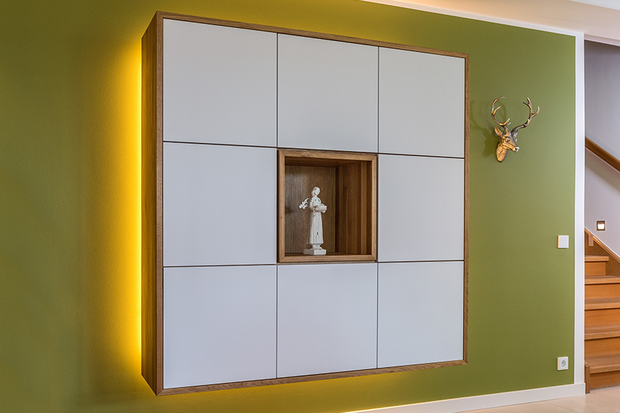 Esszimmer Möbel aus Holz Esstisch Esszimmerstühle Geschirrschrank Sideboard nach Maß aus Massivholz Möbeltischlerei woodendesign Möbeltischler Möbelmanufaktur Hamburg
