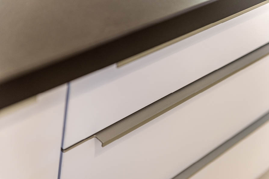 Einbauküche nach Maß aus Massivholz individuell nach Ihren Wünschen hochwertige Qualität Möbeltischlerei woodendesign Tischler Möbeltischler Möbelmanufaktur Hamburg