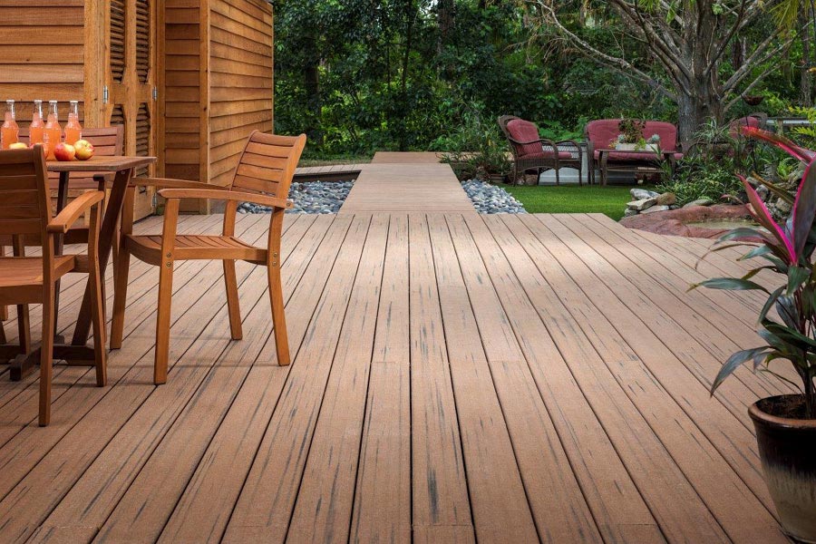 Terrasse aus Holz Massivholz Holzterrasse Essplatz Gartenmöbel Tischlerei Möbeltischler Möbelmanufaktur Hamburg woodendesign