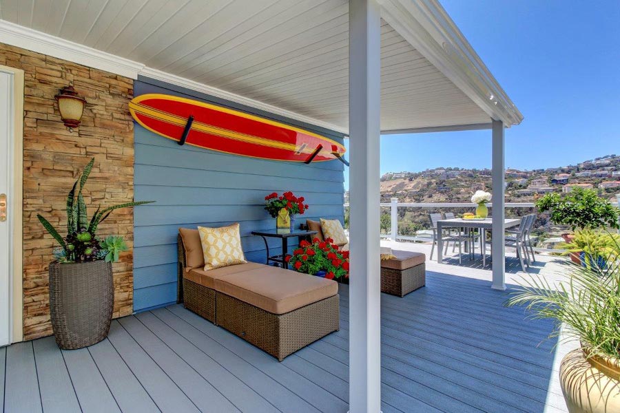 überdachte Terrasse Massivholz Carport relaxte Surfer Pergola Tischlerei Möbeltischler Möbelmanufaktur Hamburg woodendesign
