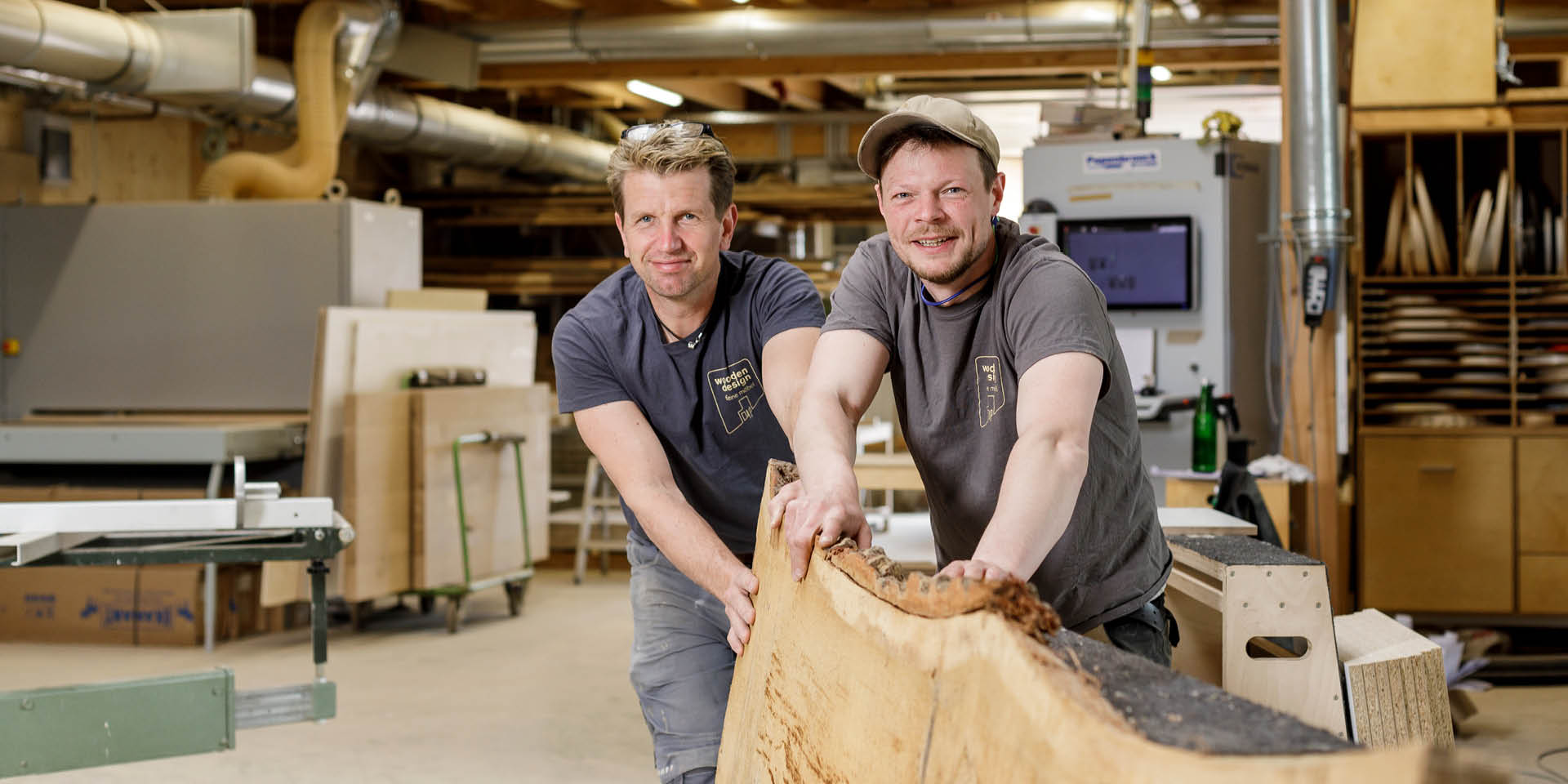 Feine Möbel aus Holz - Holzstühle Holztische Regale Schränke erfahrener Tischler Möbelbau woodendesign Hamburg