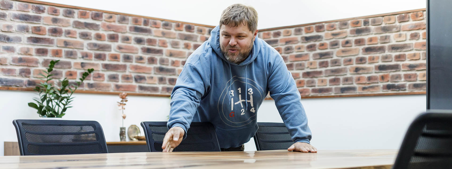 Projekt Projekte Projektplanung Raumplanung Küchenplanung woodendesign feine Möbel Jan Korf Tischlerei Schreiner Schreinerei Möbelmanufaktur Möbeltischlerei Möbeltischler Tischlermeister Hamburg Billwerder Holz