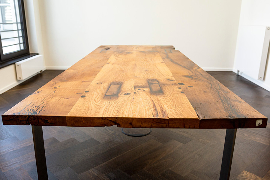 Schreibtisch Altholz Nachhaltigkeit Aktuelles News Trends Dezember 2019 Tischler Möbeltischler woodendesign Möbeltischlerei Möbelmanufaktur Hamburg