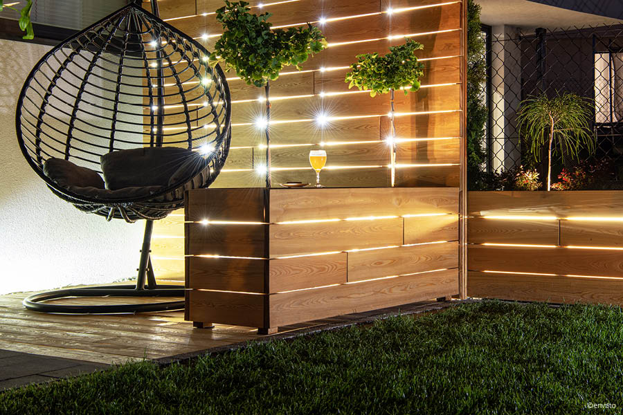 Hängesessel mit Beleuchtung | Ausgefallene Gartenmöbel aus Massivholz | Aktuelles – Trends – News im Mai 2025 | Möbeltischlerei woodendesign | Tischlerei Möbeltischler Möbelmanufaktur Hamburg
