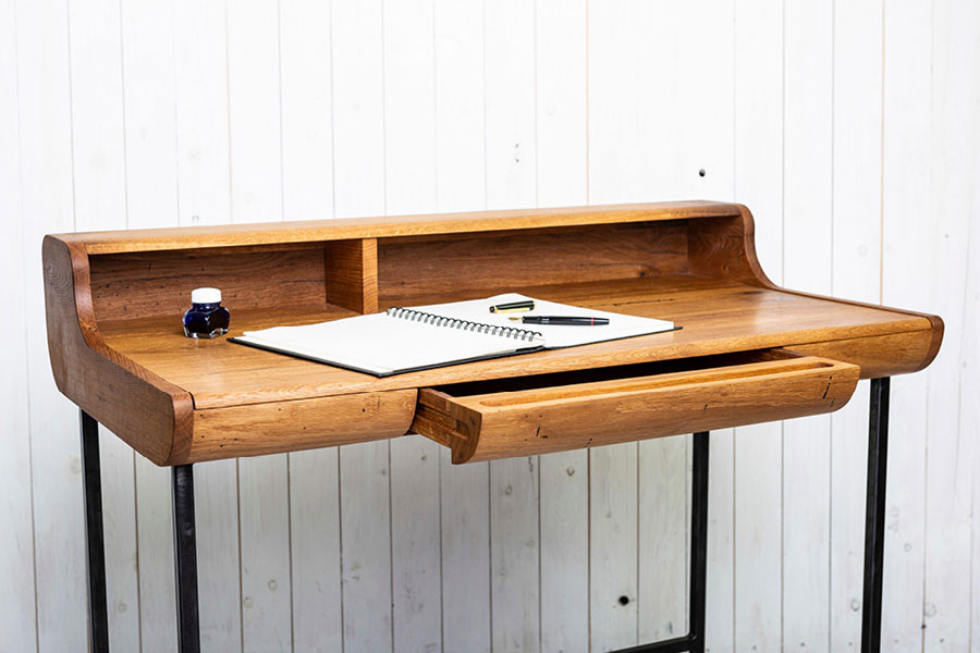 Büromöbel für Arbeitszimmer & Homeoffice - Schreibtisch vom Tischler - Möbeltischlerei woodendesign feine Möbel aus Hamburg