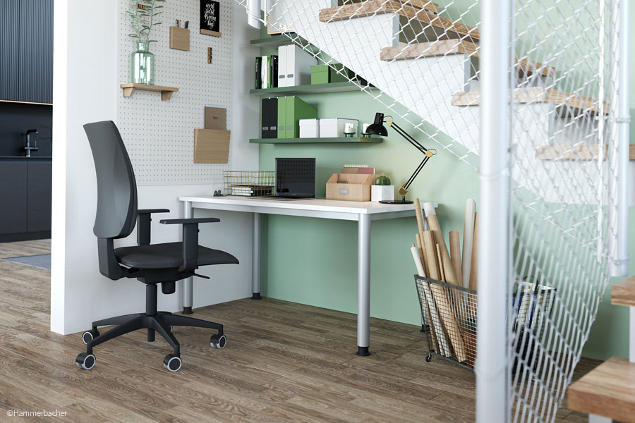 Büromöbel für Arbeitszimmer & Homeoffice - Schreibtisch unter Treppe - Möbeltischlerei woodendesign feine Möbel aus Hamburg