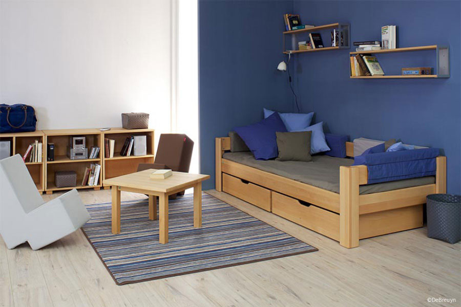 Kinderbett / Jugendzimmer mit ausziehbarem Bett aus Holz - Ihre Möbeltischlerei in Hamburg für Wohnmöbel im Kinderzimmer - woodendesign feine Möbel