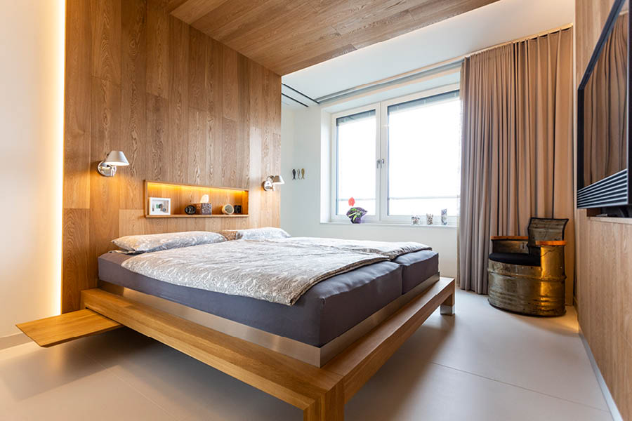 Bettgestell mit indirekter Beleuchtung - Ihre Möbeltischlerei in Hamburg für Wohnmöbel im Schlafzimmer - Schlafzimmermöbel und Betten - Schlafzimmereinrichtungen aus natürlichem Holz - woodendesign feine Möbel